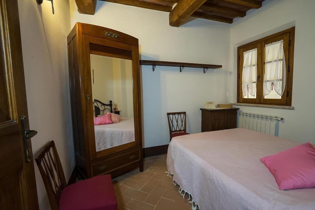 Appartamento Con Vista Panoramica Pienza Bagian luar foto
